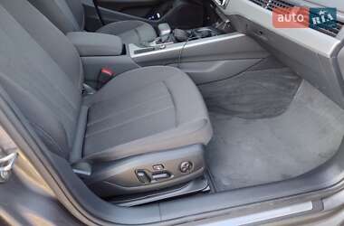 Универсал Audi A4 2022 в Киеве