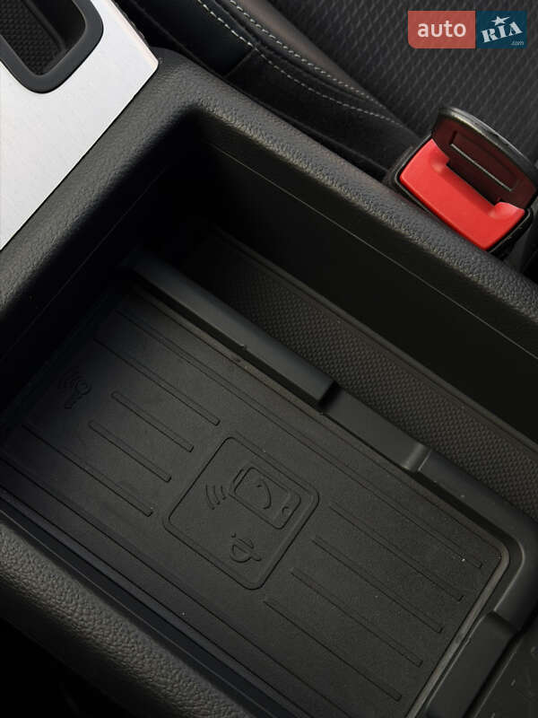 Седан Audi A4 2019 в Киеве