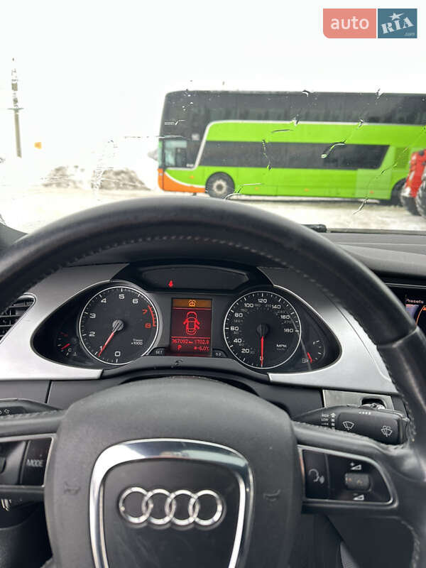 Седан Audi A4 2011 в Тернополі