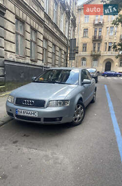 Седан Audi A4 2001 в Львове