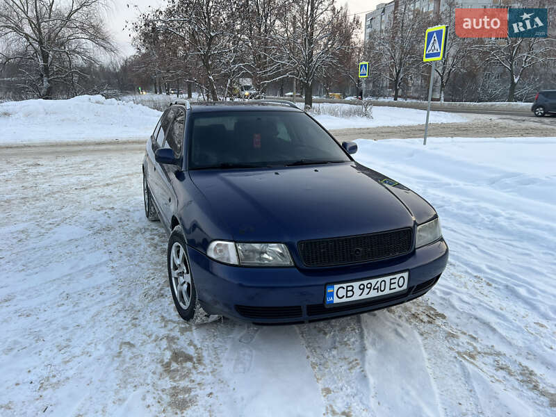 Универсал Audi A4 1998 в Чернигове