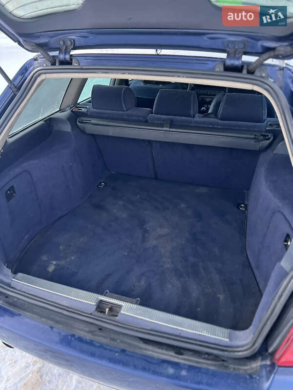 Универсал Audi A4 1998 в Чернигове
