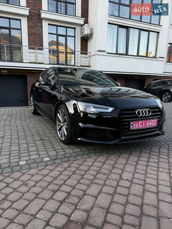 Седан Audi A4 2016 в Львові