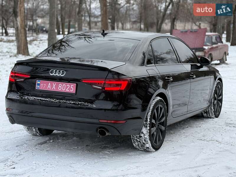 Седан Audi A4 2017 в Кривом Роге
