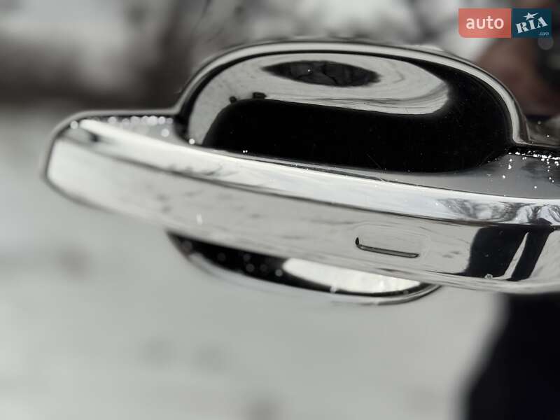 Седан Audi A4 2017 в Кривом Роге