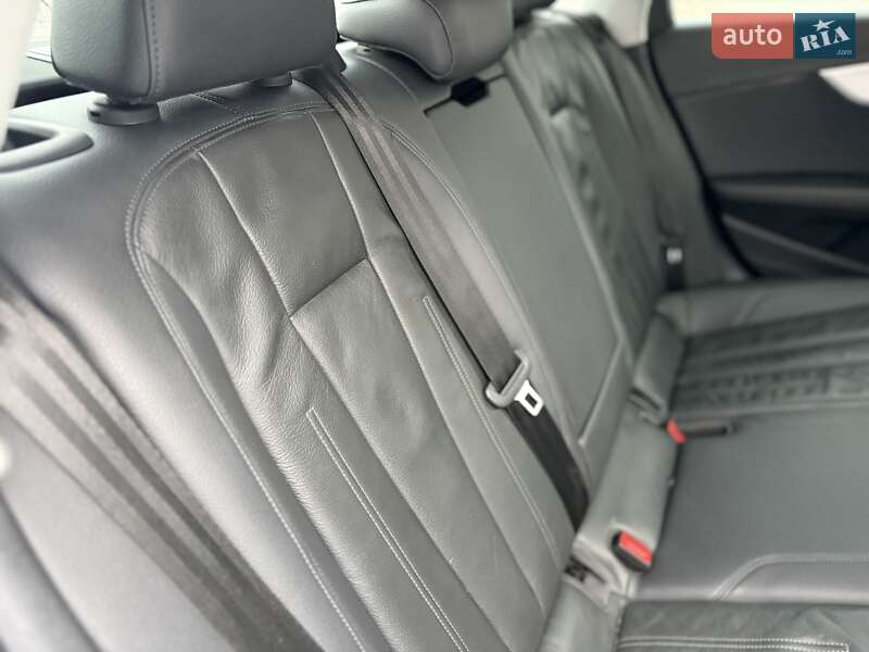 Седан Audi A4 2017 в Кривом Роге