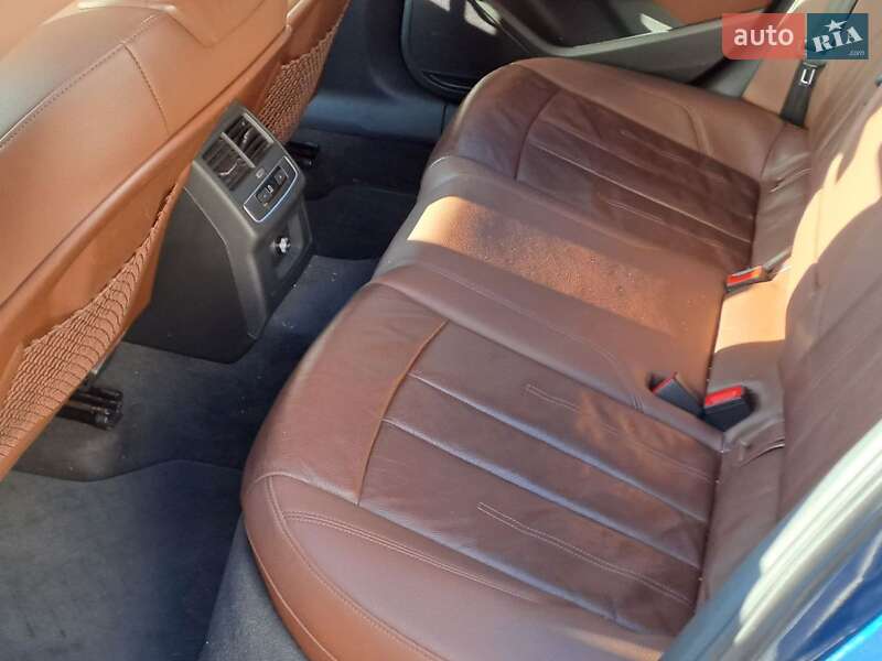 Седан Audi A4 2016 в Одесі