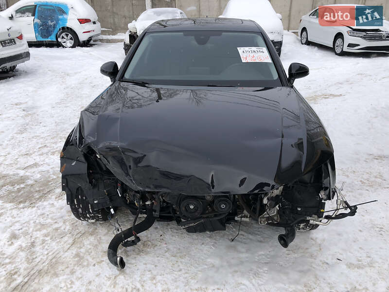 Седан Audi A4 2017 в Ирпене