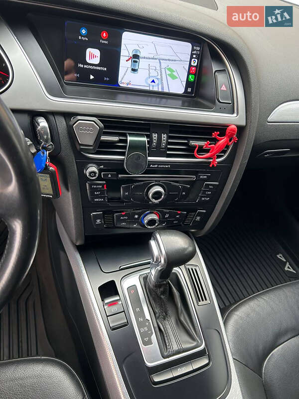 Седан Audi A4 2013 в Харькове