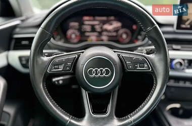 Седан Audi A4 2015 в Ровно