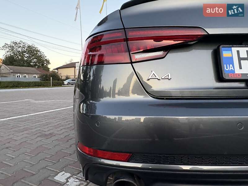 Седан Audi A4 2018 в Одесі