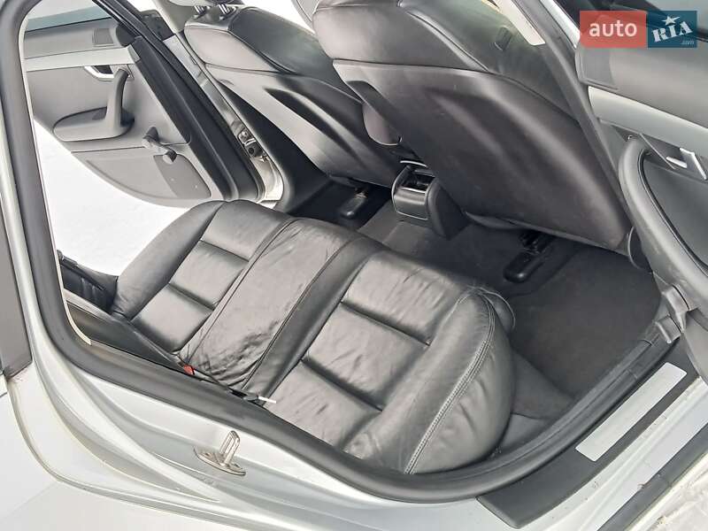 Универсал Audi A4 2005 в Луцке