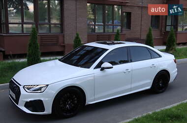Седан Audi A4 2022 в Києві