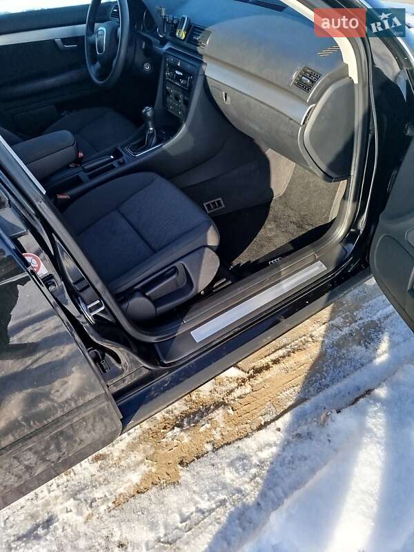 Седан Audi A4 2006 в Вышгороде