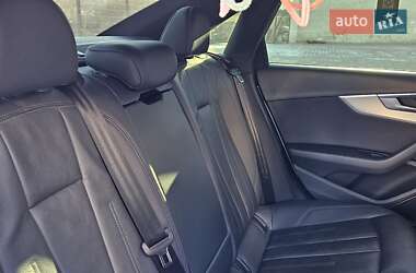 Седан Audi A4 2016 в Виннице