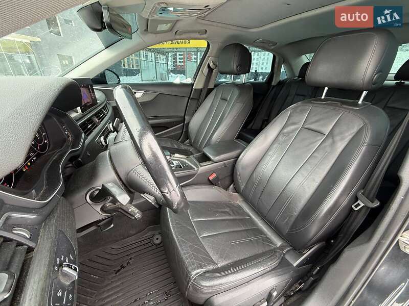 Седан Audi A4 2016 в Луцке