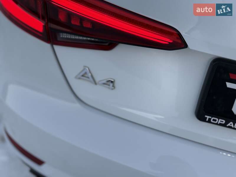 Седан Audi A4 2017 в Львове