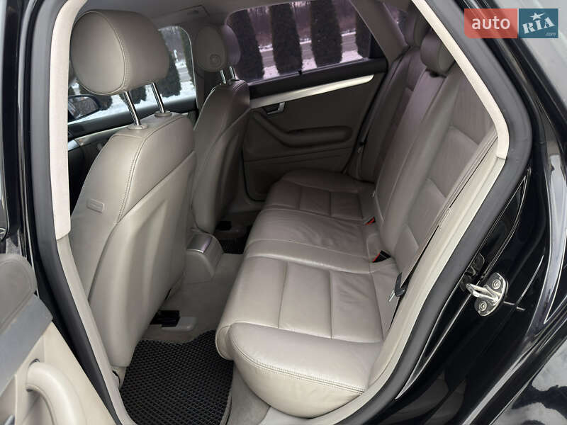 Седан Audi A4 2006 в Черновцах