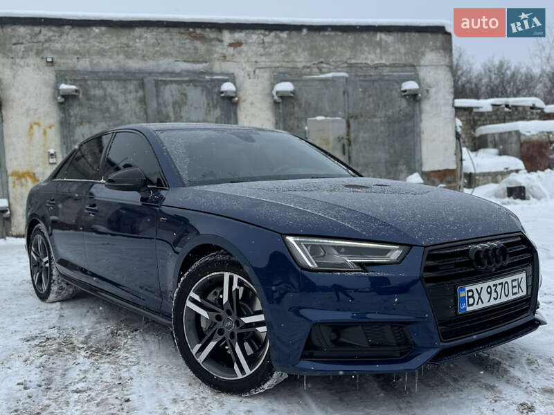 Седан Audi A4 2017 в Хмельницькому