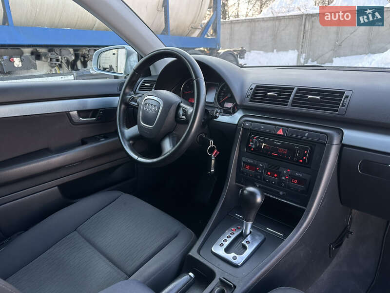 Универсал Audi A4 2005 в Сарнах