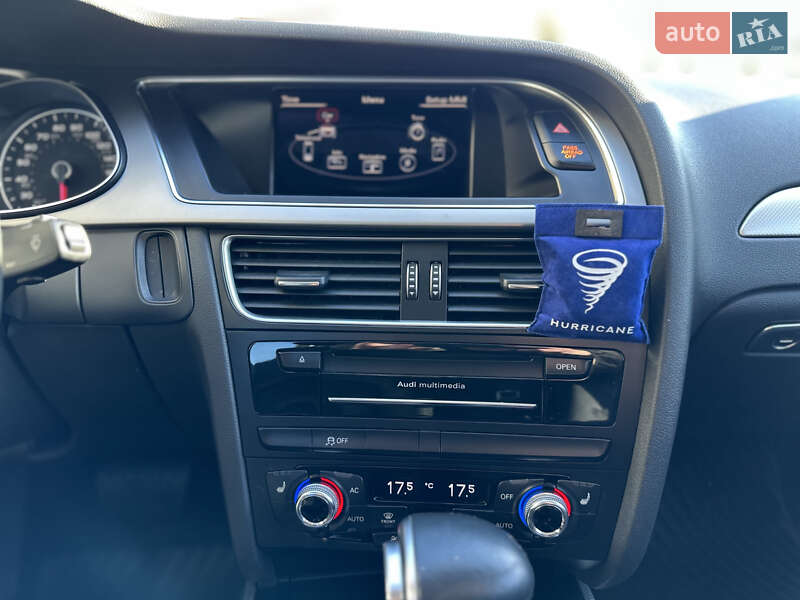 Седан Audi A4 2015 в Стрые