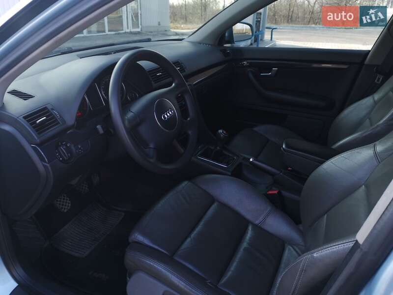 Седан Audi A4 2003 в Миколаєві