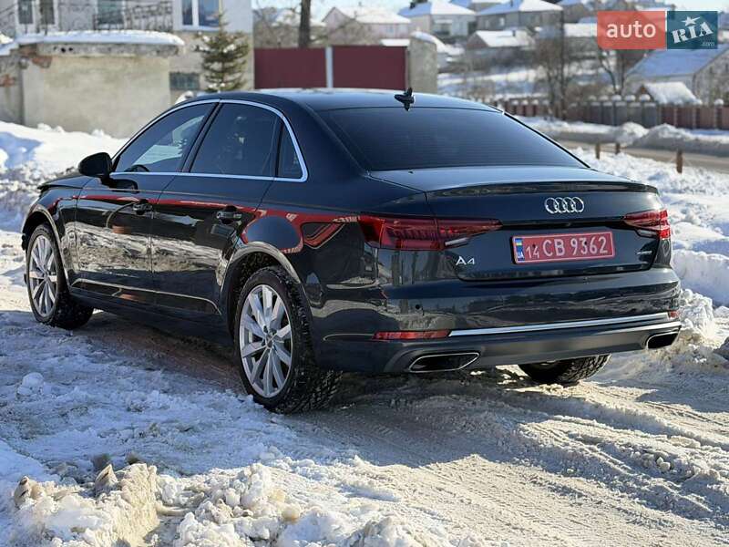 Седан Audi A4 2019 в Львові