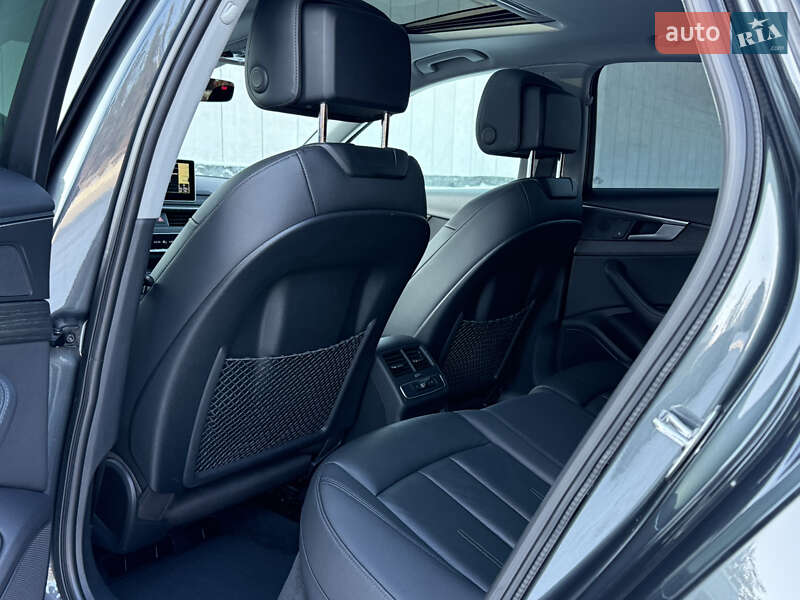 Седан Audi A4 2019 в Києві