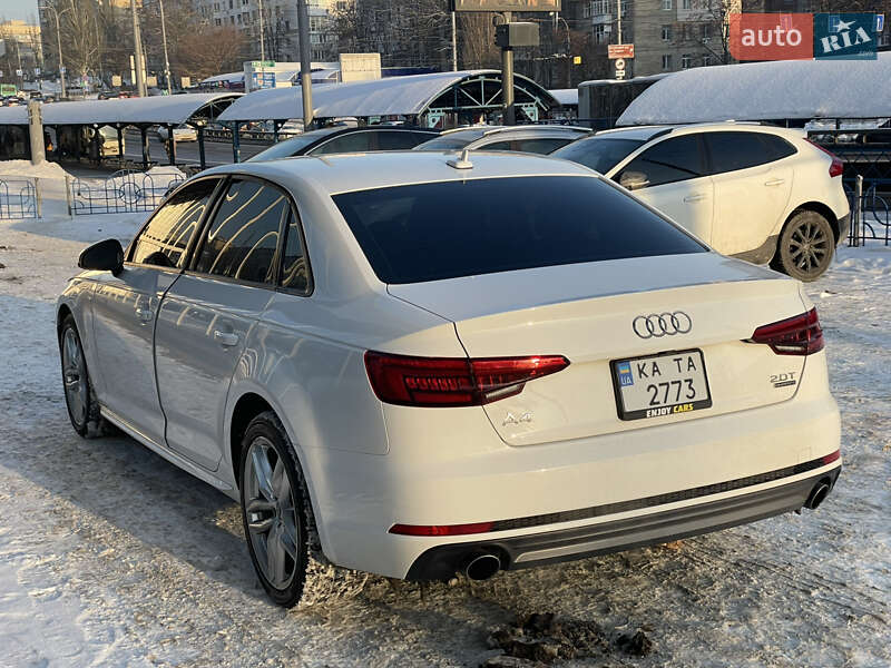 Седан Audi A4 2016 в Киеве