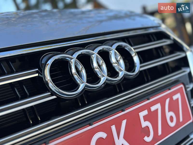 Седан Audi A4 2017 в Дрогобыче