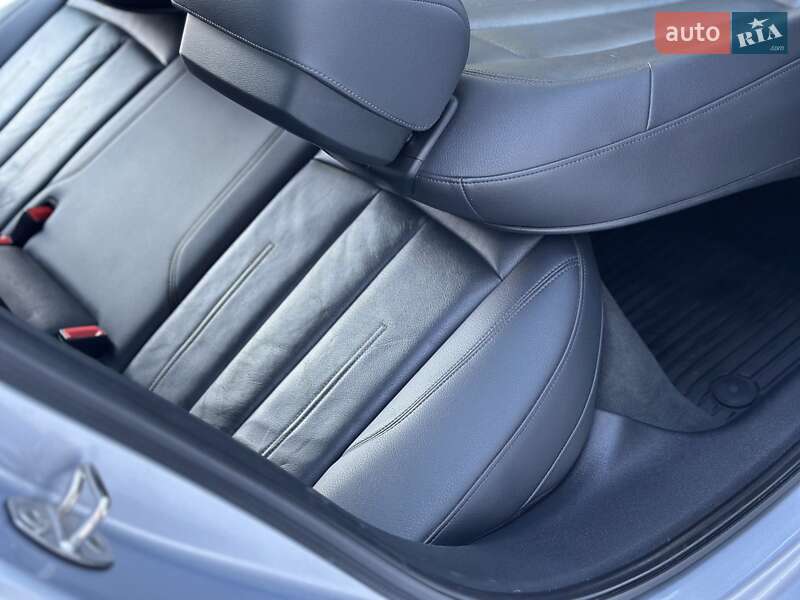 Седан Audi A4 2017 в Дрогобыче