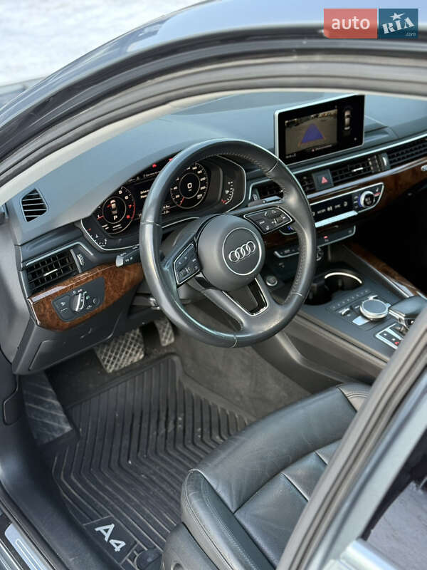 Седан Audi A4 2019 в Бучаче