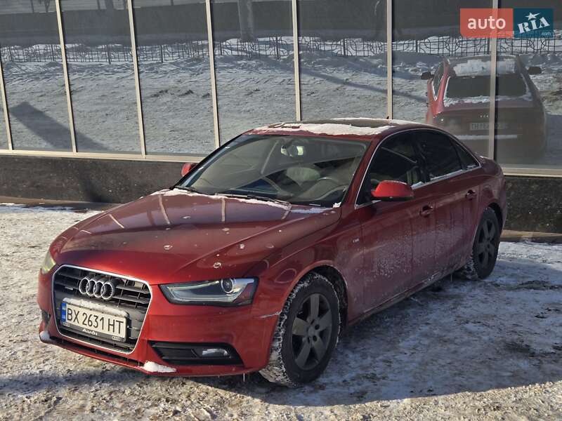 Седан Audi A4 2012 в Києві