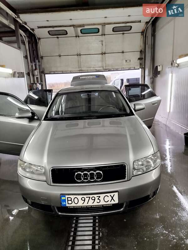 Седан Audi A4 2001 в Тернополі