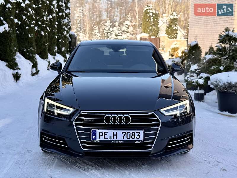 Седан Audi A4 2016 в Рівному