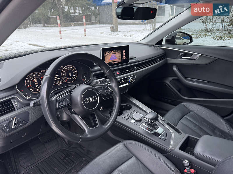Седан Audi A4 2016 в Одесі