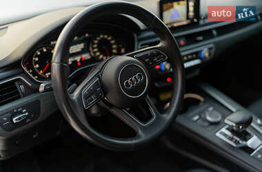 Седан Audi A4 2019 в Киеве