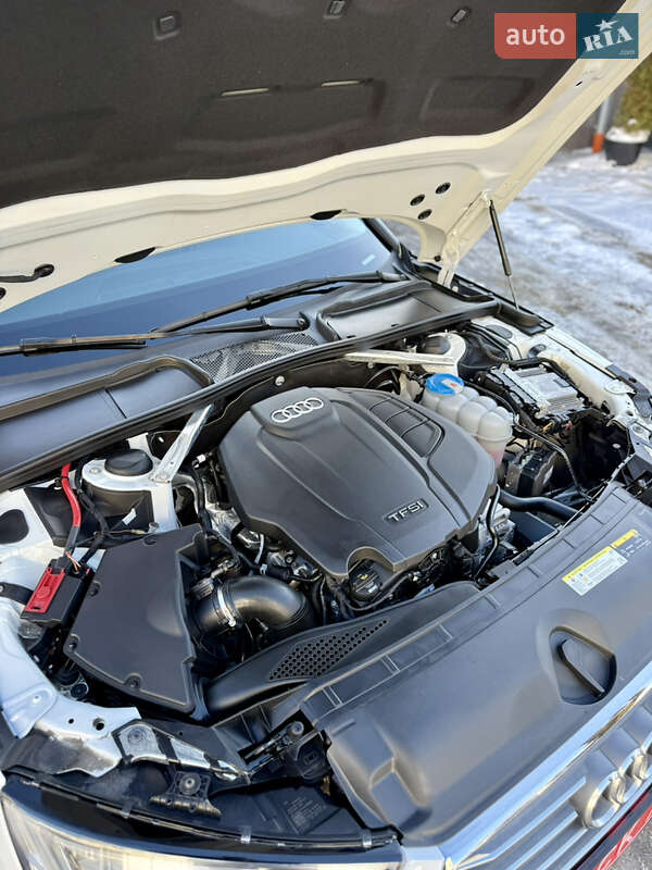Седан Audi A4 2019 в Львове