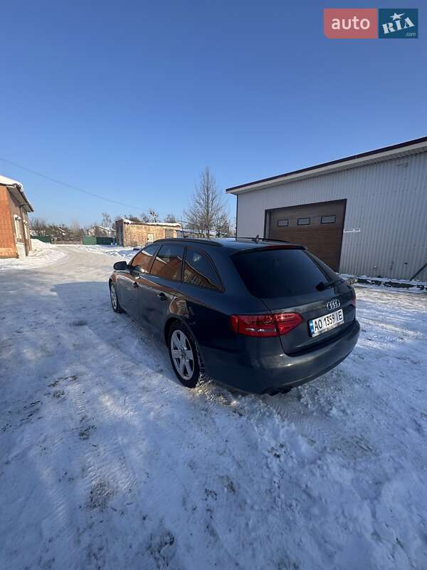Универсал Audi A4 2010 в Ровно