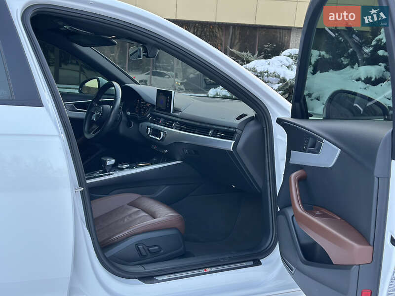 Седан Audi A4 2018 в Запоріжжі