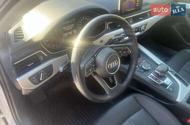 Седан Audi A4 2017 в Киеве