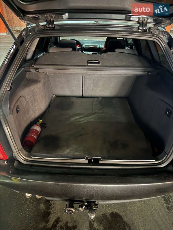 Универсал Audi A4 1996 в Львове