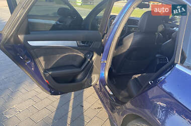 Седан Audi A4 2012 в Хмельницком