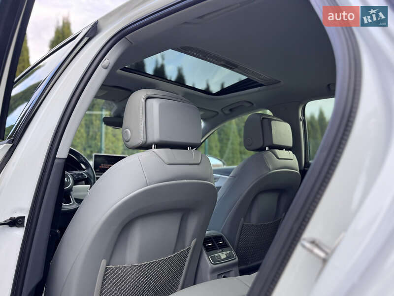 Седан Audi A4 2018 в Одессе