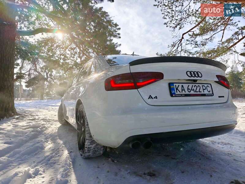 Седан Audi A4 2014 в Дніпрі