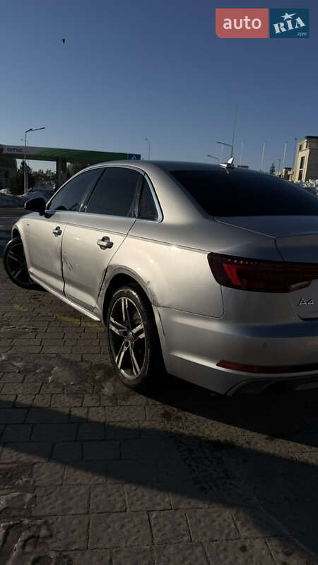 Седан Audi A4 2018 в Львові