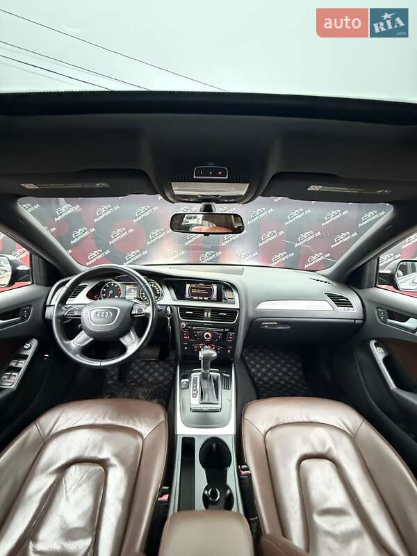 Седан Audi A4 2012 в Сумах
