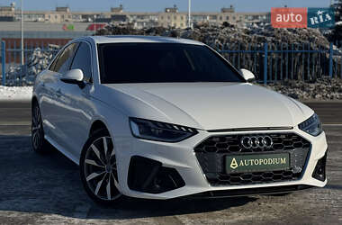 Седан Audi A4 2020 в Киеве