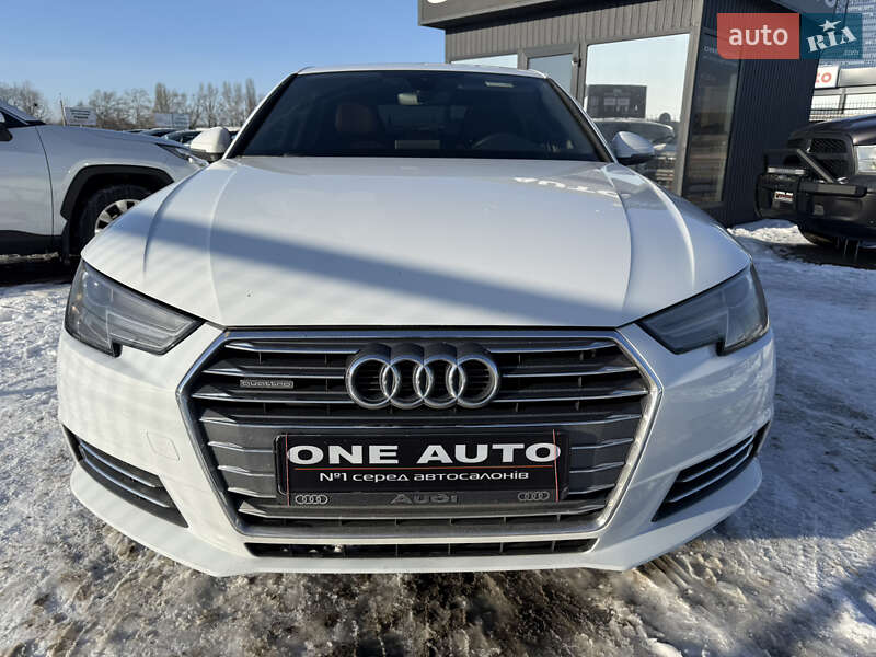 Седан Audi A4 2016 в Киеве