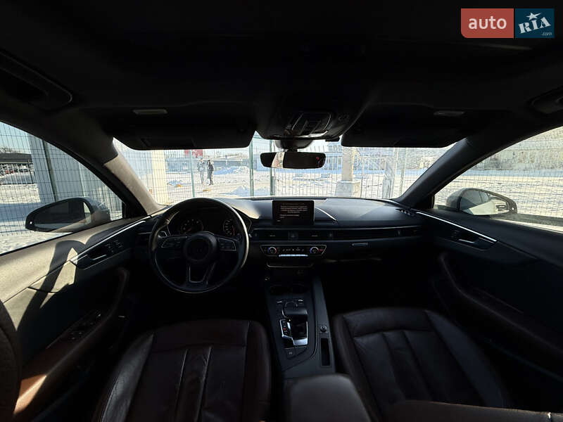Седан Audi A4 2016 в Киеве